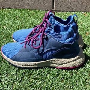 Columbia SH/FT Outdry Mid Hiking Shoe, Women’s Size 8, Scout Blue/Fuschia